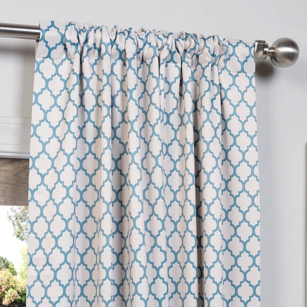 Exclusive Fabrics Fret Sky 63-inch Room Darkening Curtain Panel Pair (2 Panels) - 50 x 63