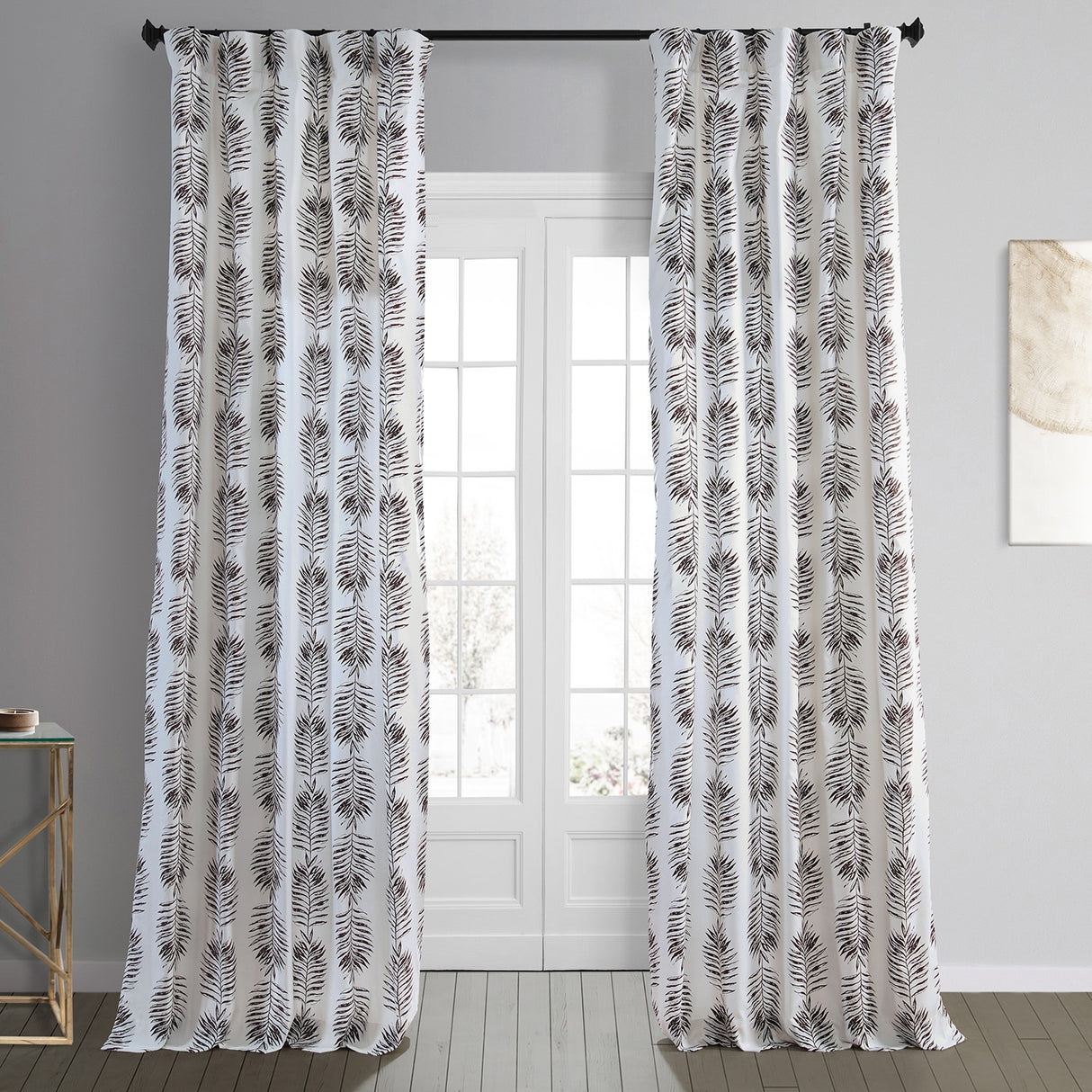 Exclusive Fabrics Sago Paisley Harmony Printed Cotton Room Darkening Curtains (1 Panel)