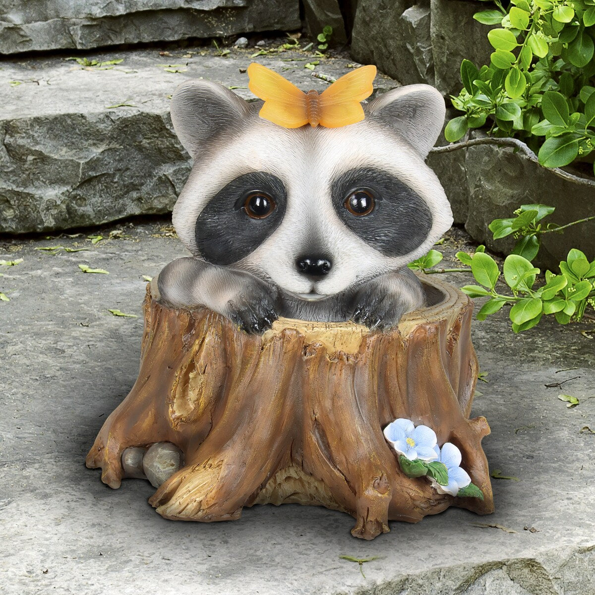 Exhart Solar Peekaboo Racoon Garden Statue, 8.5 Inches tall