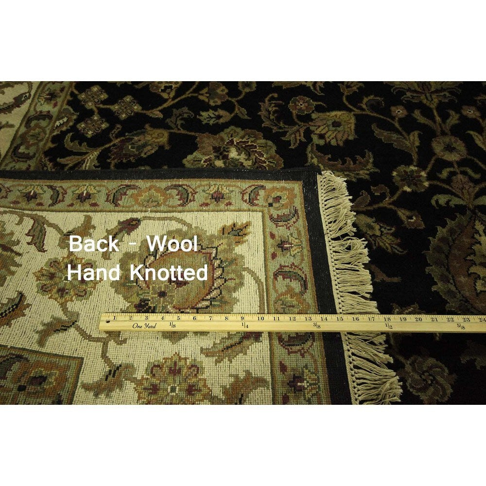 Exquisite Black/ Ivory Oriental Hand-knotted Wool Rajasthan Area Rug (9' x 12')
