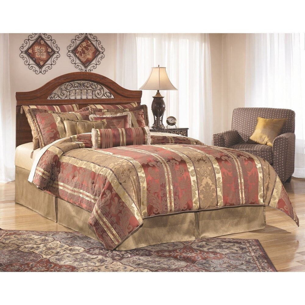 Fairbrooks Estate Queen Poster Rails - Reddish Brown
