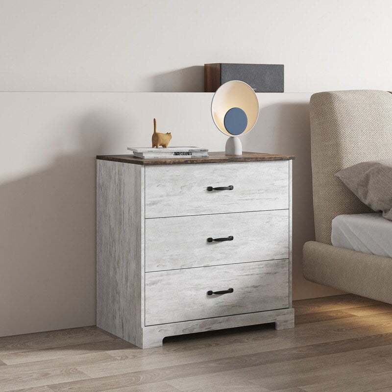 Farmhouse chic 3 drawer chest of drawers