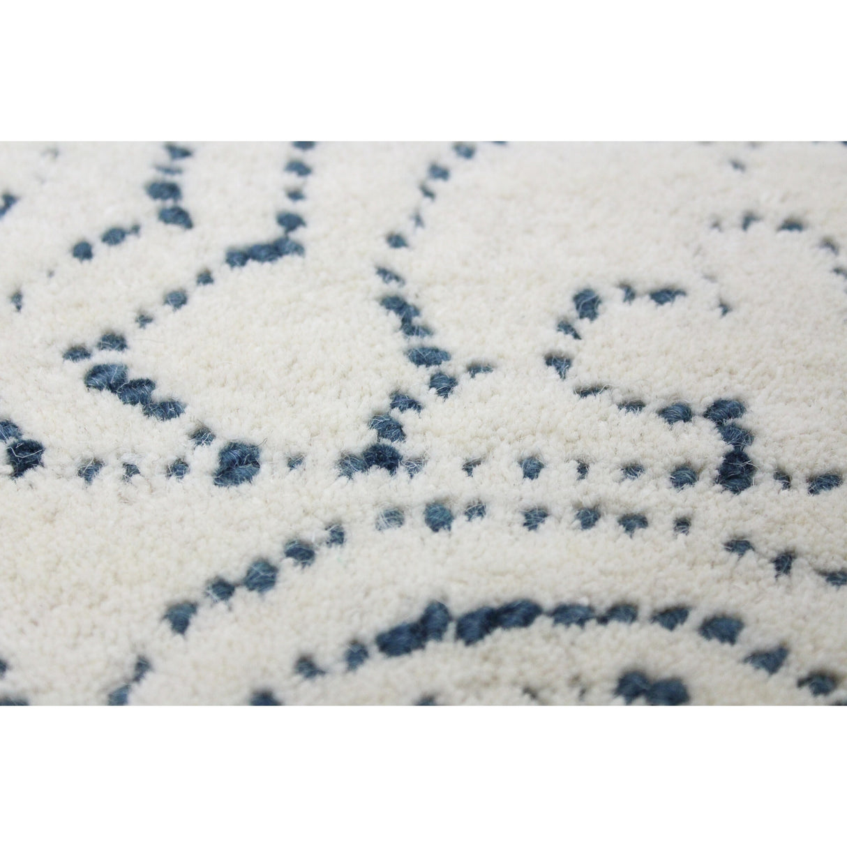 Bashian Fenwich Transitional Hand Tufted Area Rug