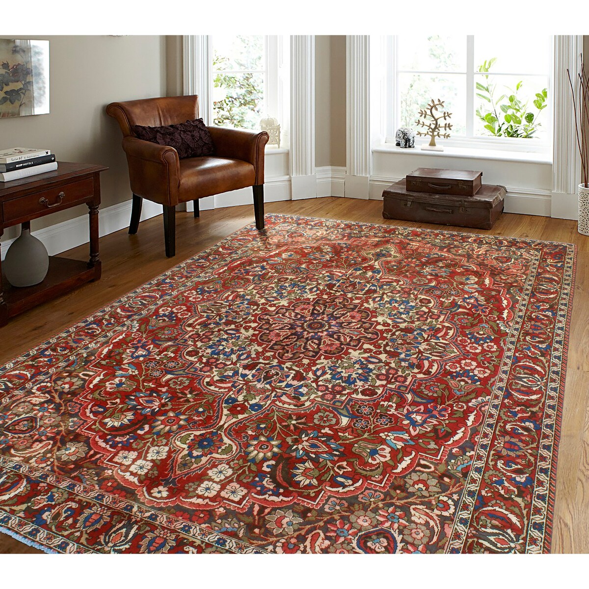 Fine Vintage Bakhtiari Winfield Burgundy/Blue Rug - 6'9" x 9'10"