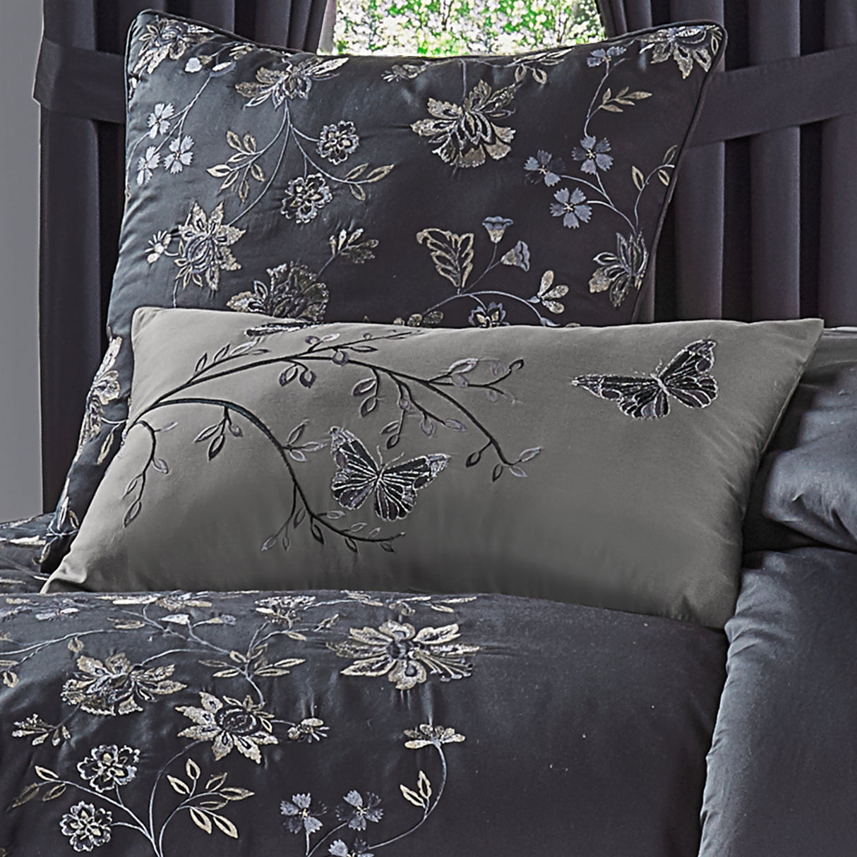 Five Queens Court Danielle Boudoir Decorative Throw Pillow