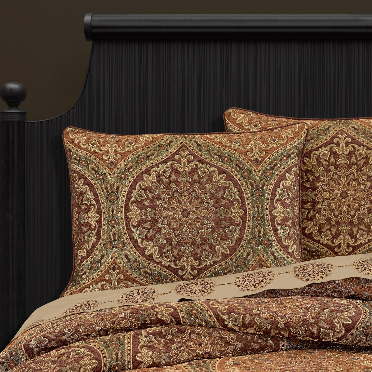 Five Queens Court Harvest Moon Comforter Set