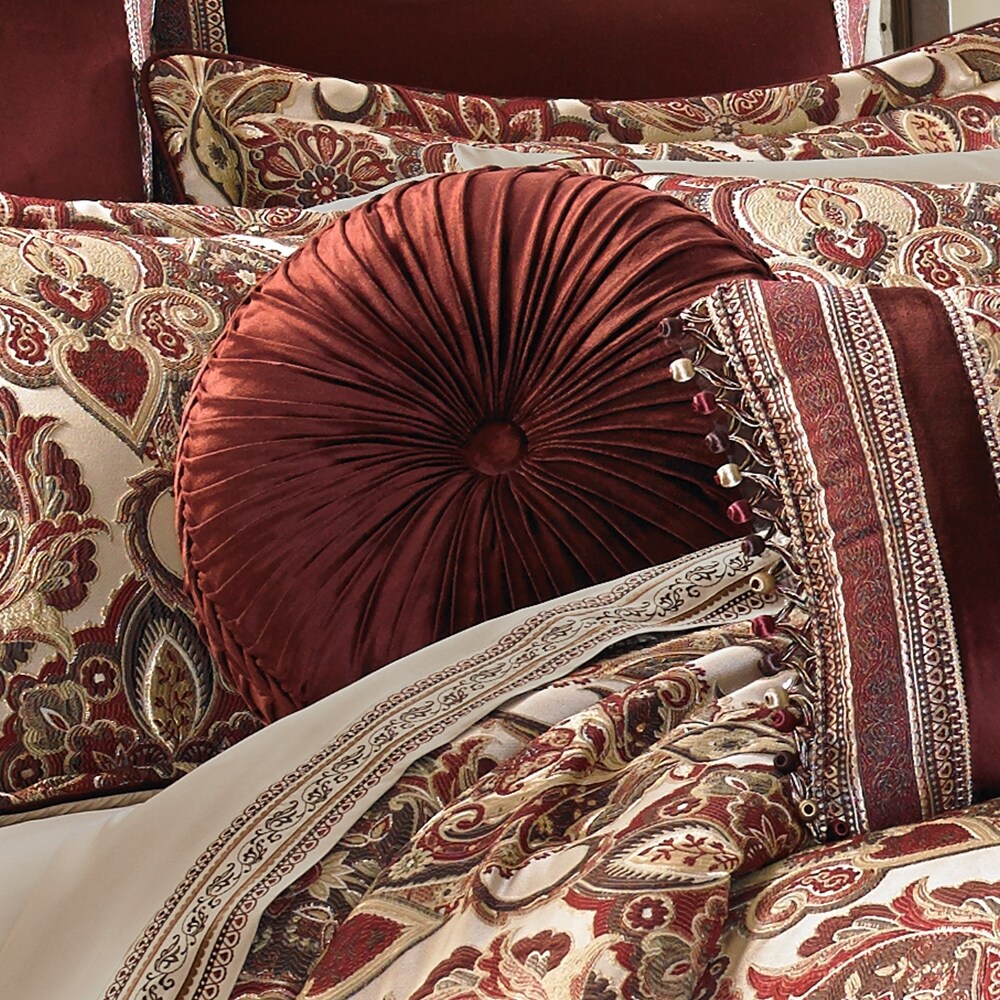 Five Queens Court Reese Tufted Round Throw Pillow