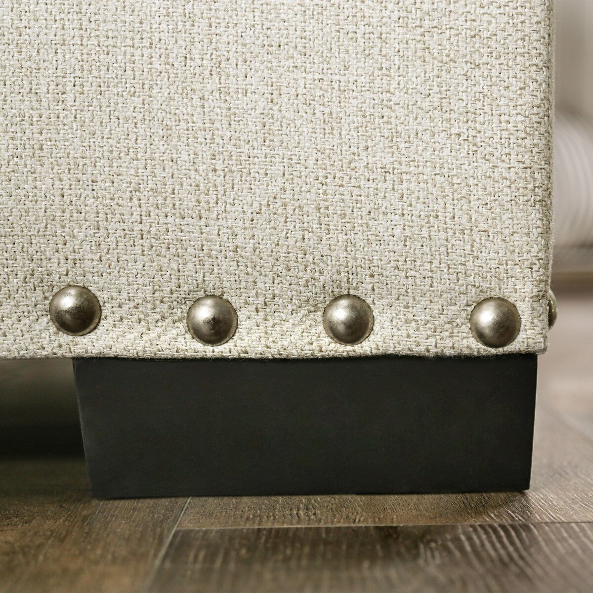 Furniture of America Anteber Farmhouse Cream Nailhead Trim Loveseat