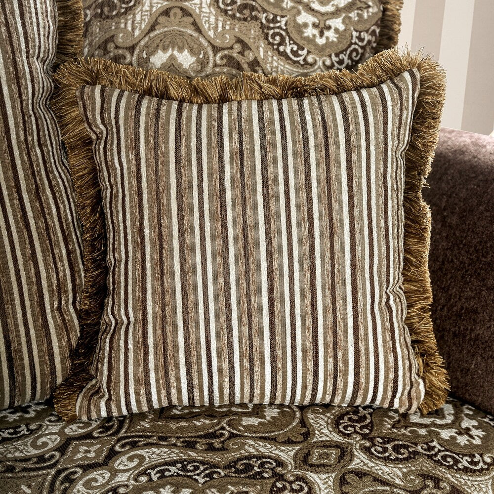 Furniture of America Nillie Traditional Wood Sofa