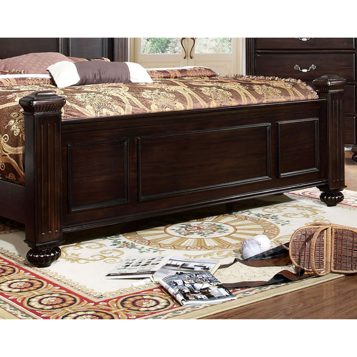 Furniture of America Vame Traditional Solid Wood Four Poster Bed