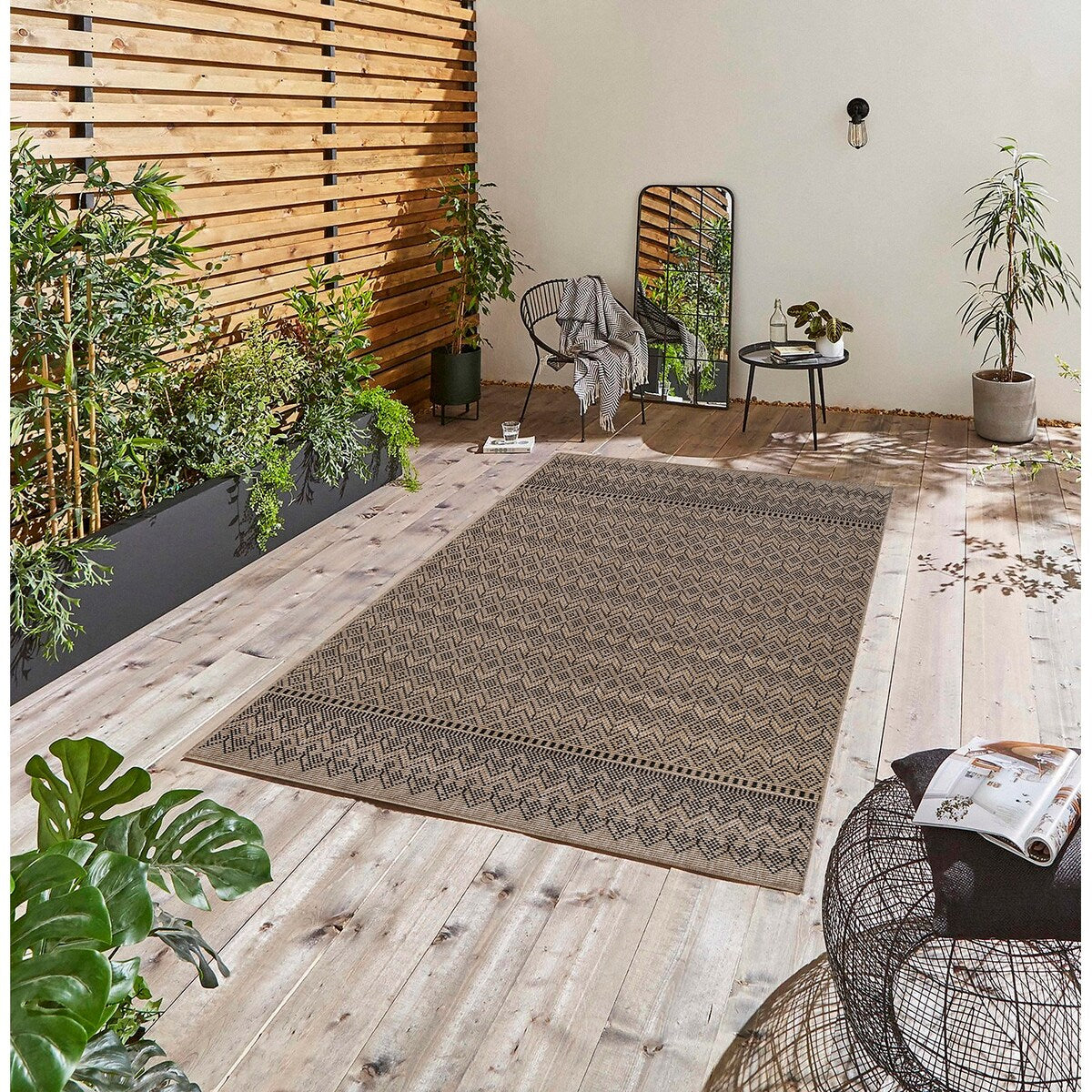 GAD - Classical Sisal-Inspired Indoor Outdoor Area Rug, Medallion, Bordered, Geometric Pattern, Fade and Stain Resistant