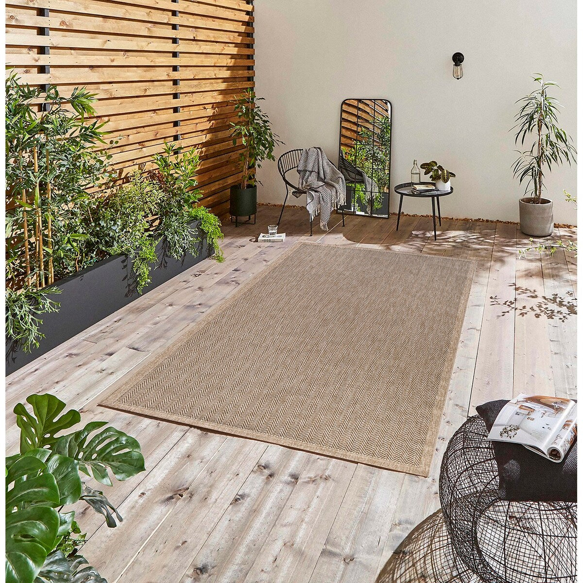 GAD - Classical Sisal-Inspired Indoor Outdoor Area Rug, Medallion, Bordered, Geometric Pattern, Fade and Stain Resistant