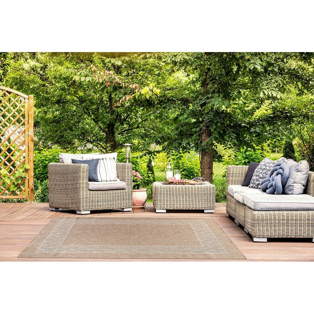 GAD - Classical Sisal-Inspired Indoor Outdoor Area Rug, Medallion, Bordered, Geometric Pattern, Fade and Stain Resistant