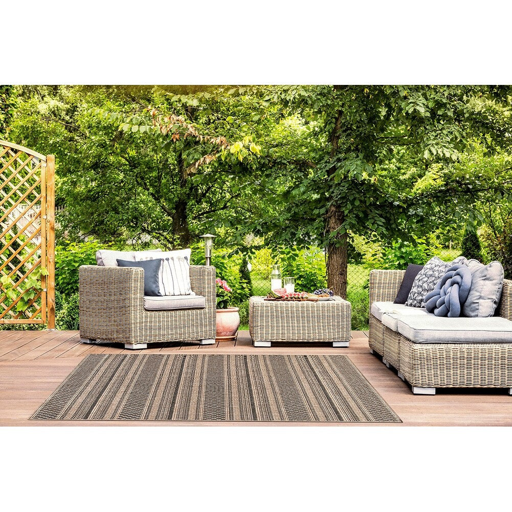 GAD - Classical Sisal-Inspired Indoor Outdoor Area Rug, Medallion, Bordered, Geometric Pattern, Fade and Stain Resistant