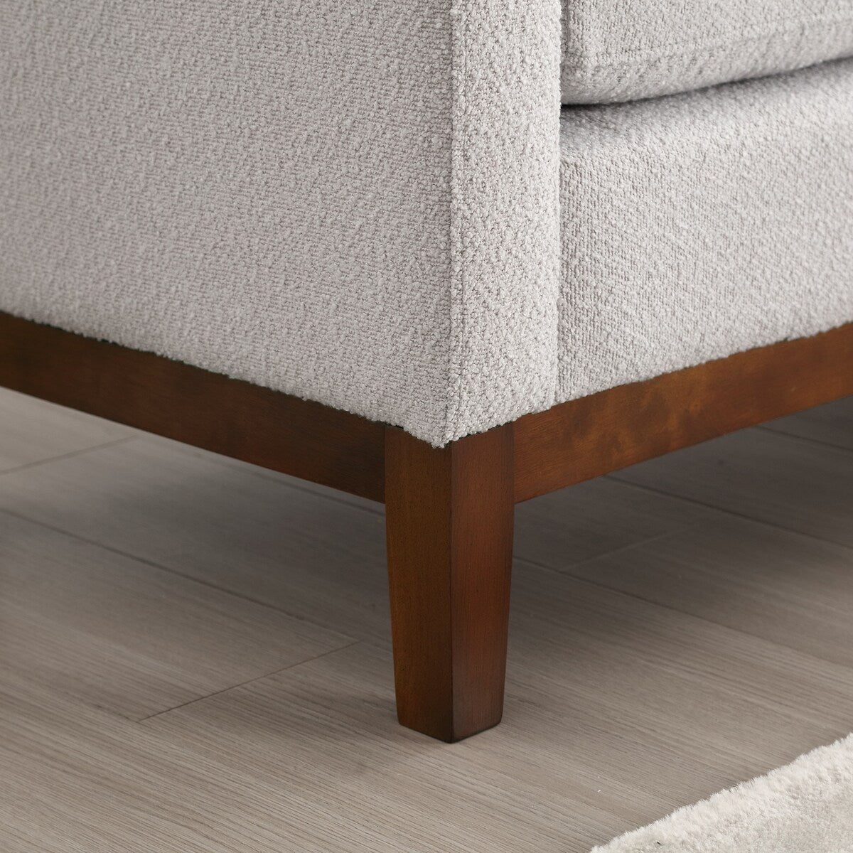 GEITIN 53.5"W Elegant Upholstered Bench with Wood Legs