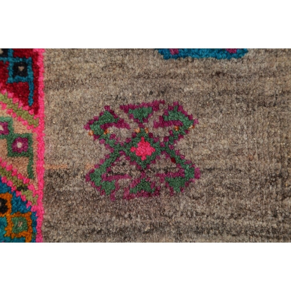 Gabbeh Animal Pictorial Hand-Knotted Wool Persian Oriental Area Rug - 6'5" x 3'9"
