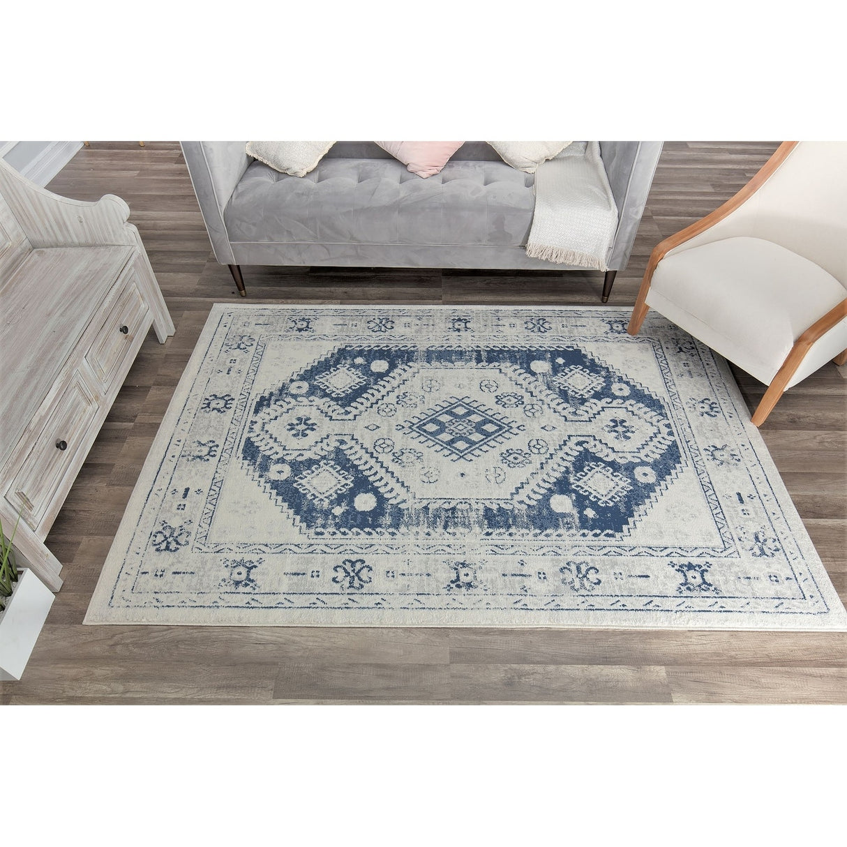Gallagher Vintage Medallion Area Rug