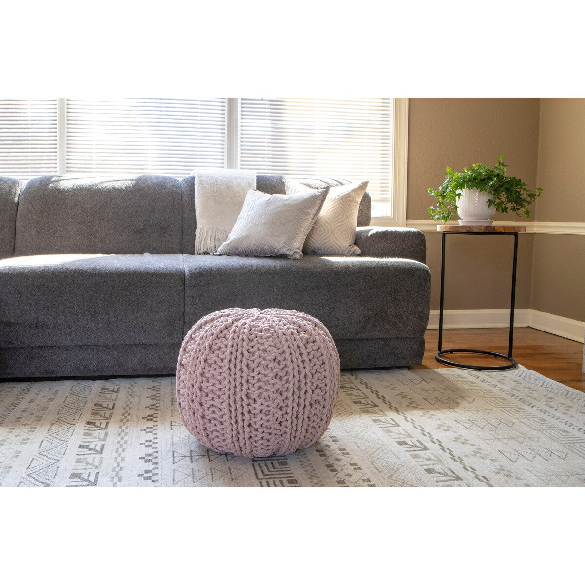 Garcia Knit Pouf