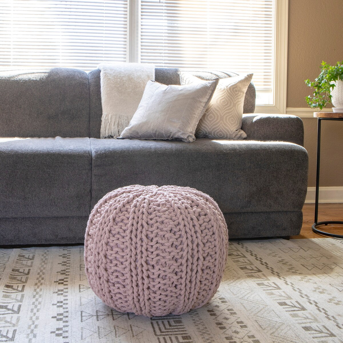 Garcia Knit Pouf