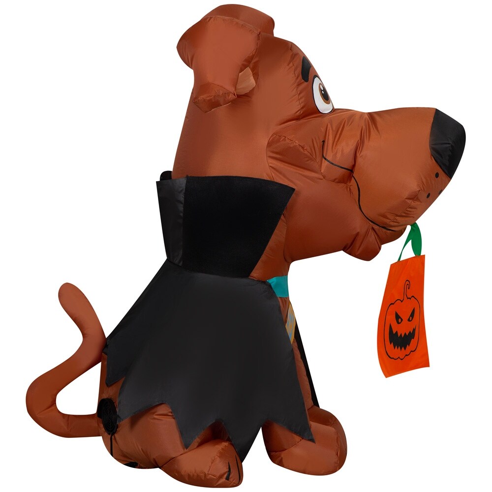Gemmy Airblown Scoob Puppy Vampire WB, 3.5 ft Tall, Multi