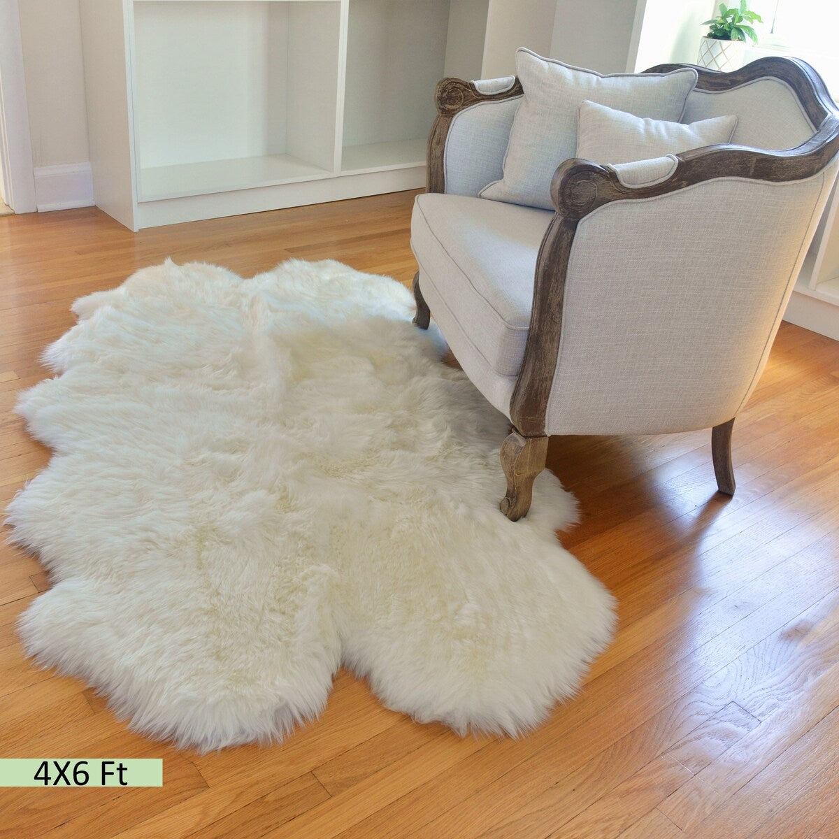 Genuine Sheepskin Area Rug Natural Wool Seat Cover Bedside Carpet w/Comb