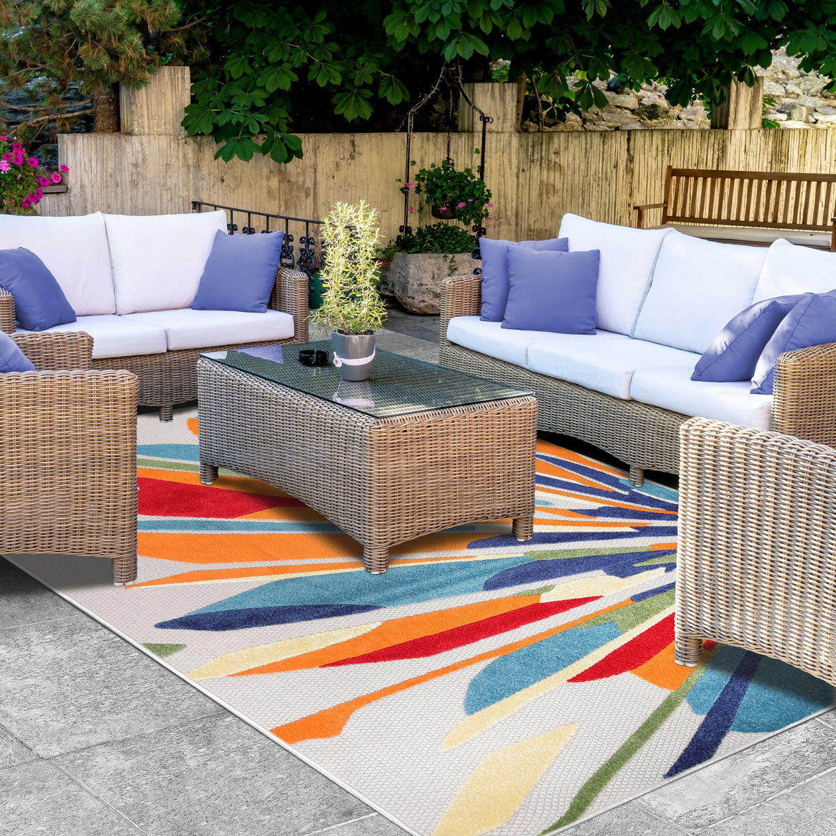 Superior Geometric Abstract Indoor Outdoor Runner or Area Rug