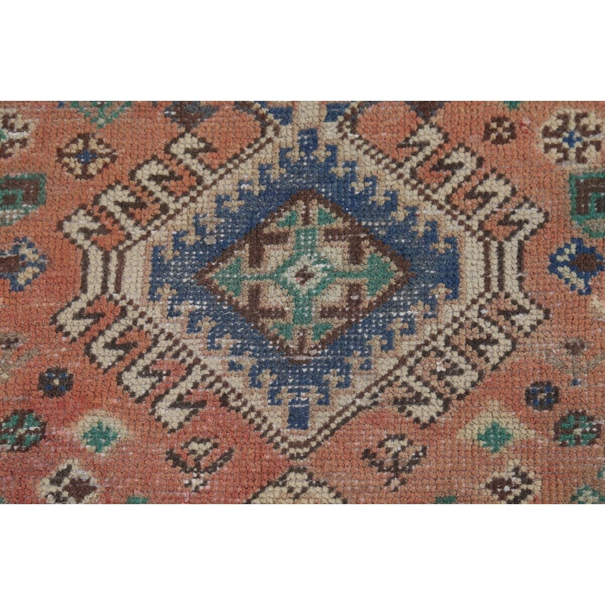 Geometric Bakhtiari Persian Vintage Rug Hand-Knotted Coral Wool Carpet - 4'11"x 9'10"