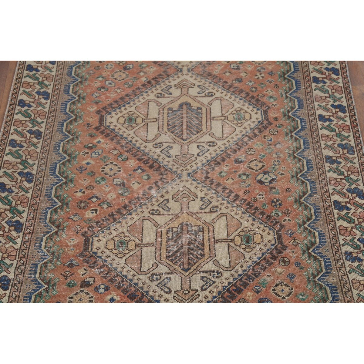 Geometric Bakhtiari Persian Vintage Rug Hand-Knotted Coral Wool Carpet - 4'11"x 9'10"