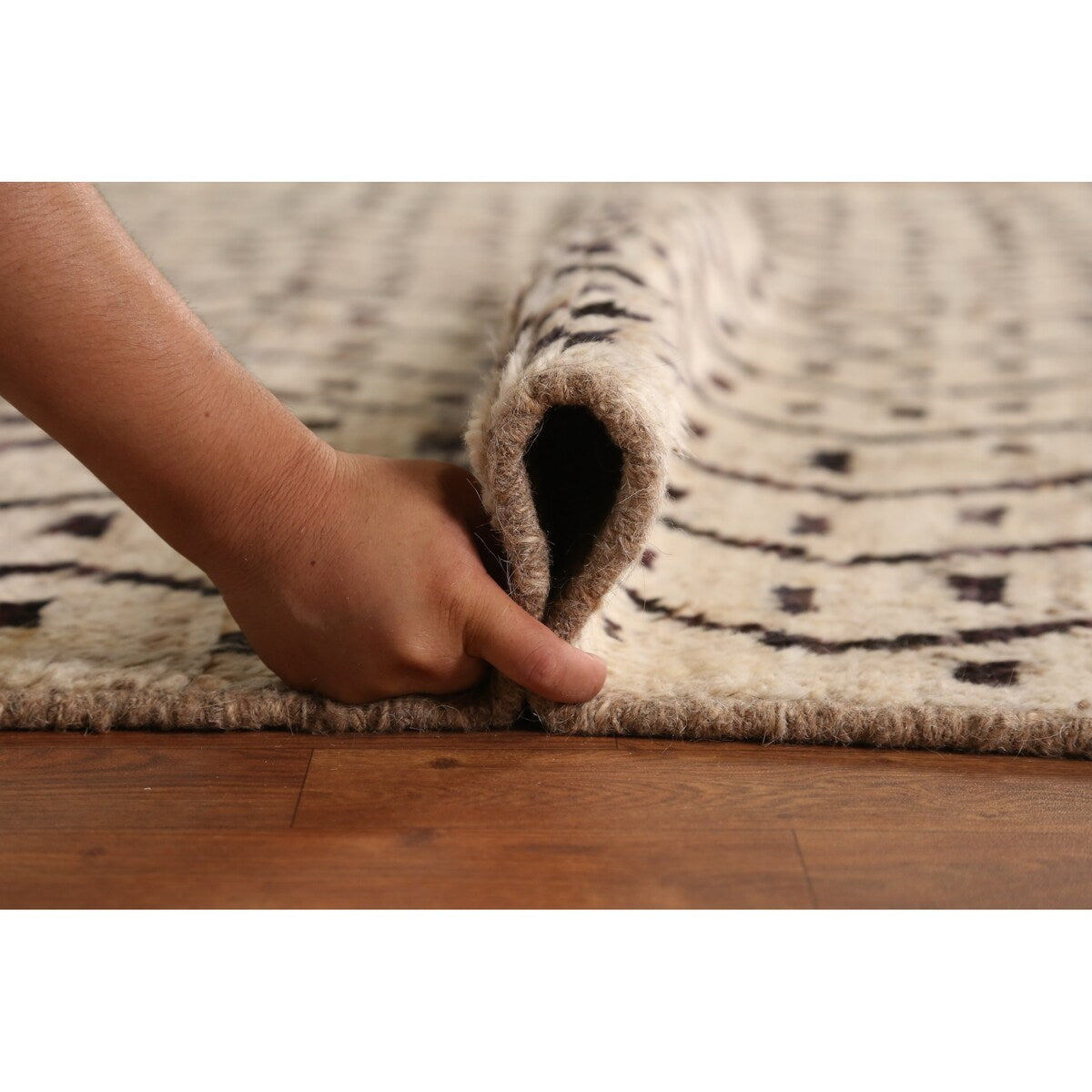Geometric Beige Moroccan Oriental Area Rug Hand-Knotted Wool Carpet - 6'11" x 9'7"