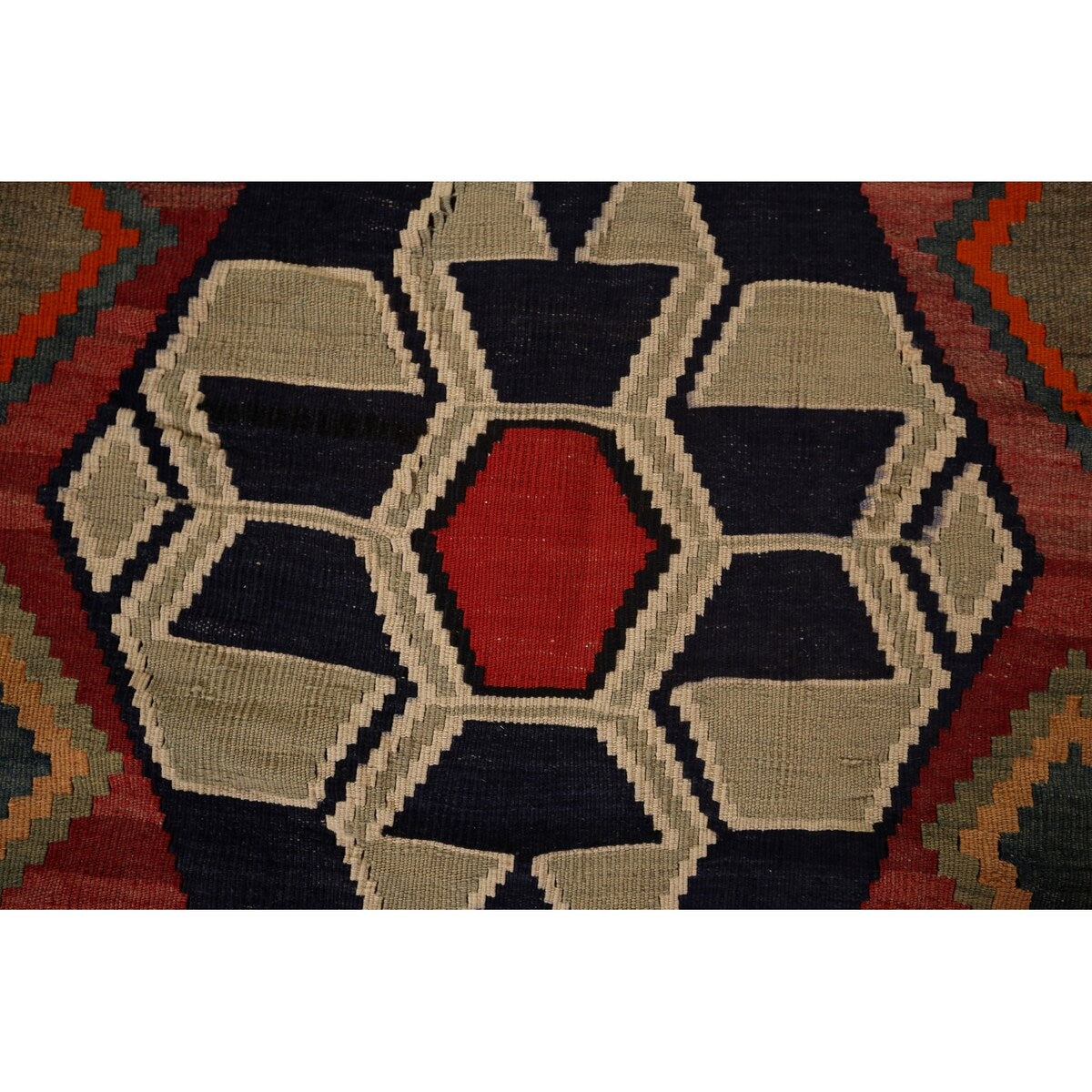 Geometric Kilim Qashqai Nomadic Persian Antique Flatweave Wool Carpet - 4'2"x 6'9"