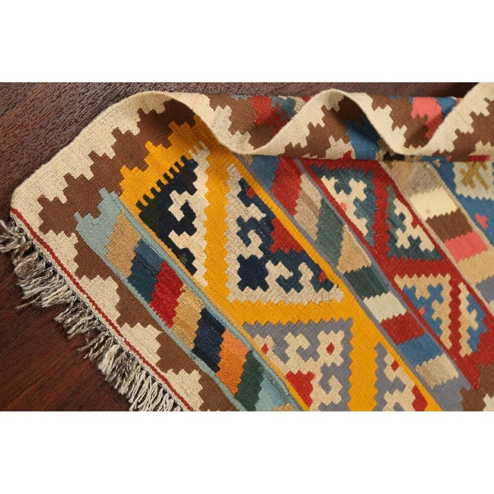 Geometric Kilim Shiraz Persian Area Rug Flat-Woven Kitchen Size Carpet - 2'9" x 3'10"