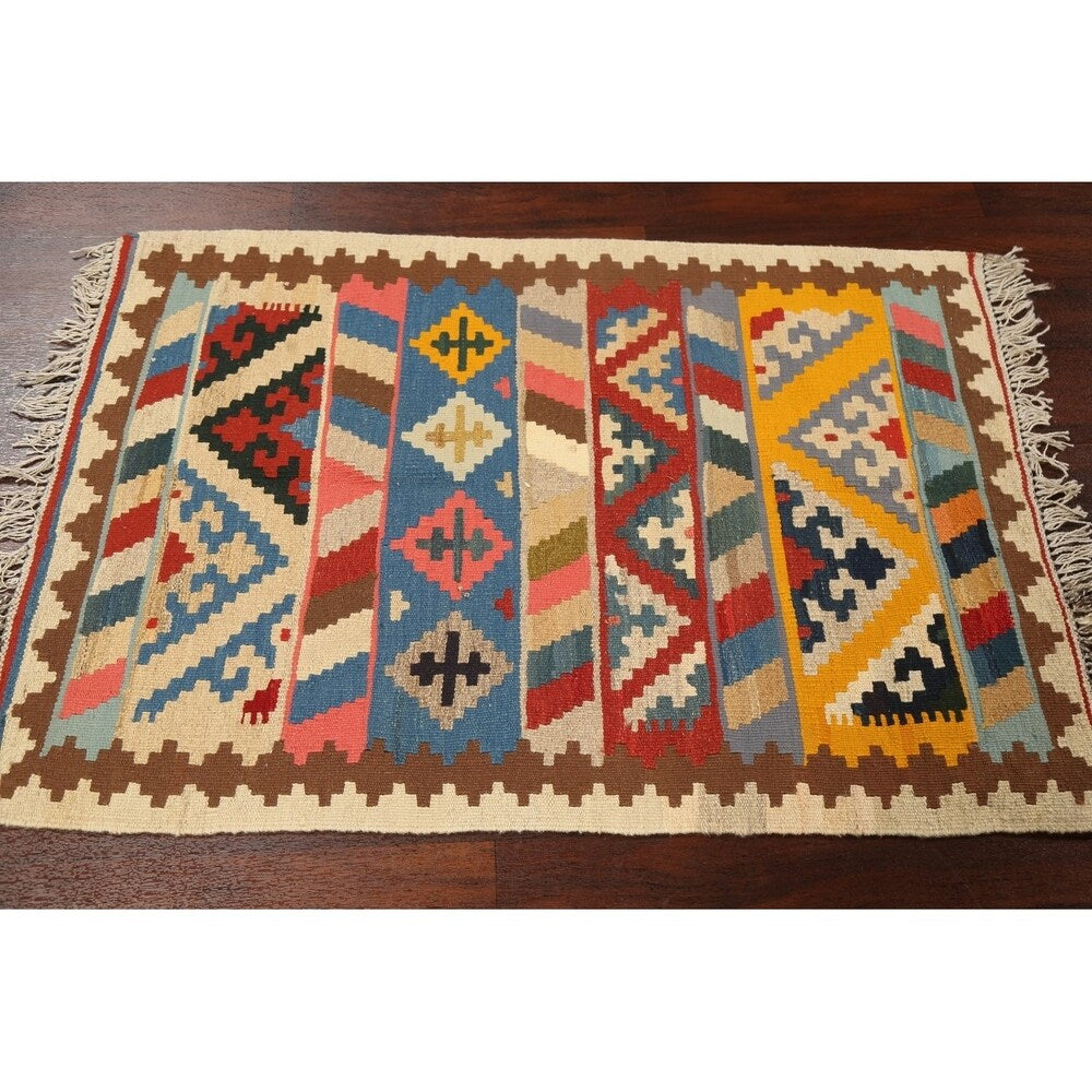Geometric Kilim Shiraz Persian Area Rug Flat-Woven Kitchen Size Carpet - 2'9" x 3'10"
