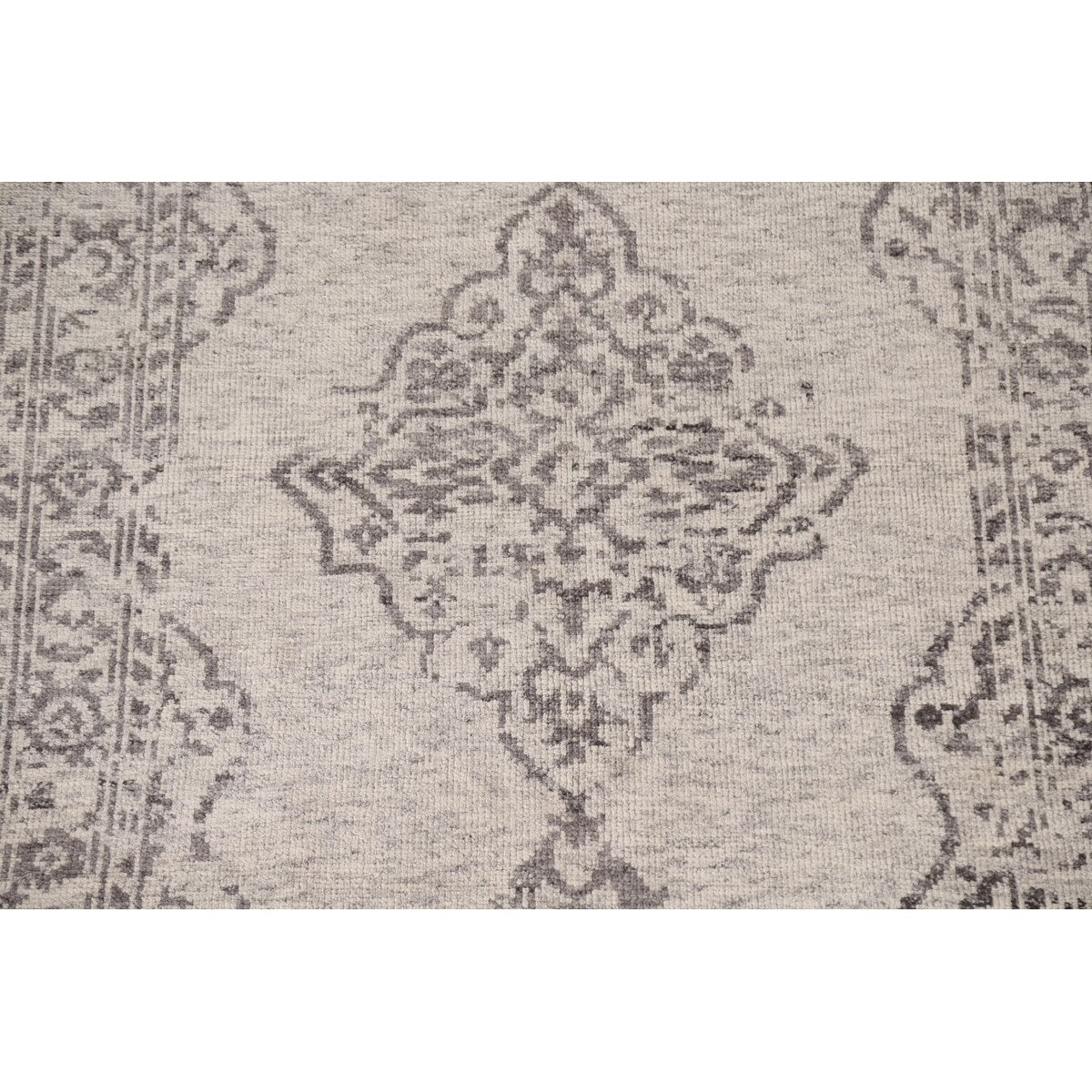 Geometric Moroccan Area Rug Hand-Knotted Wool Carpet - 5'2"x 7'7"