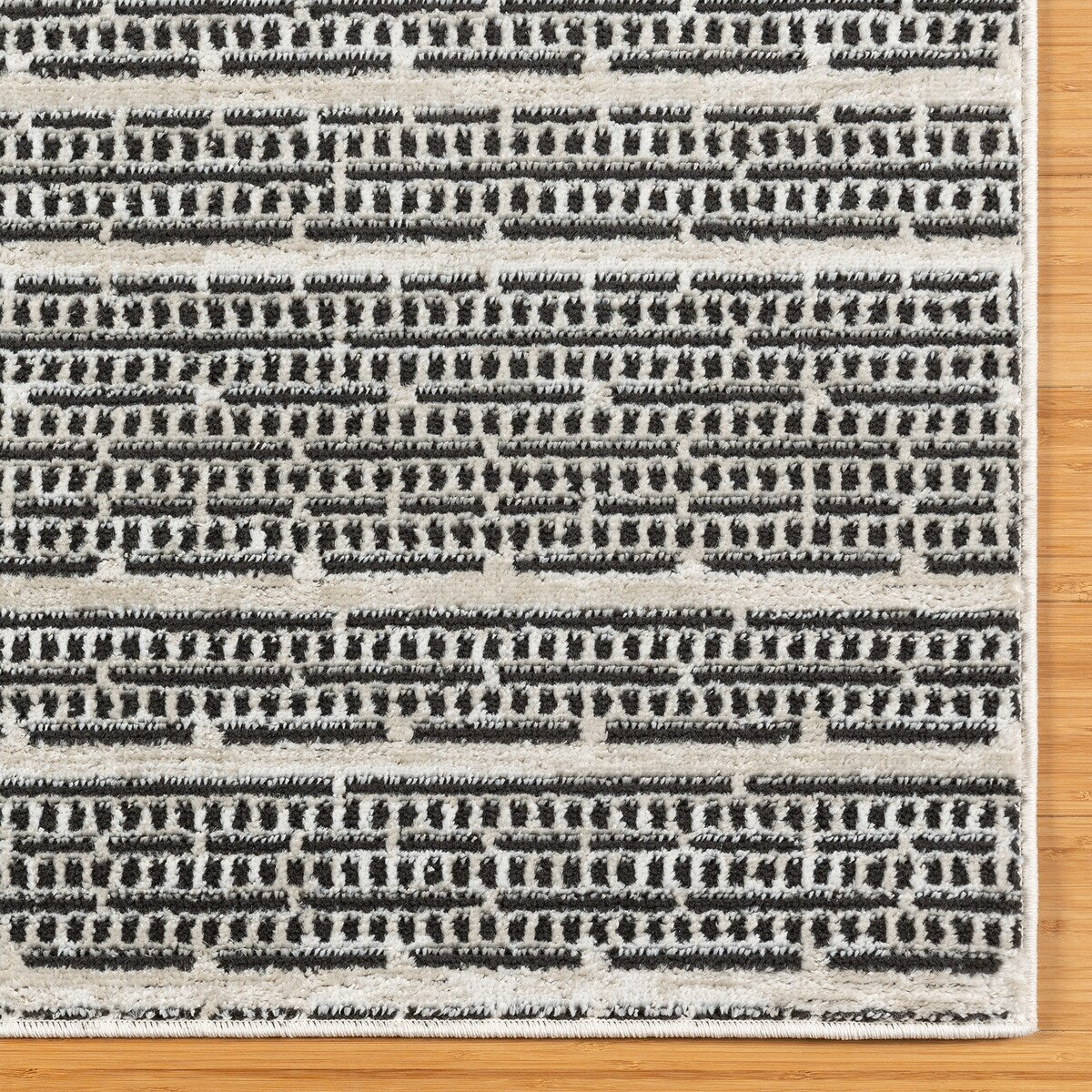 Gertmenian Missha Polyester Modern Tonal Ombre Solid High-Low Indoor Area Rug