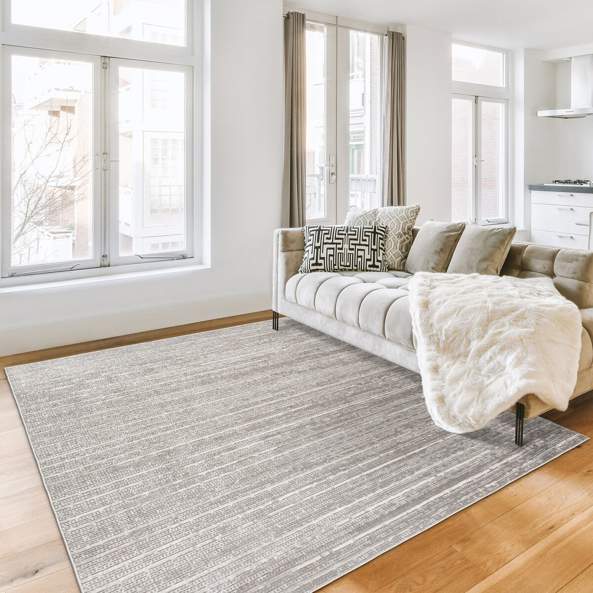 Gertmenian Missha Polyester Modern Tonal Ombre Solid High-Low Indoor Area Rug
