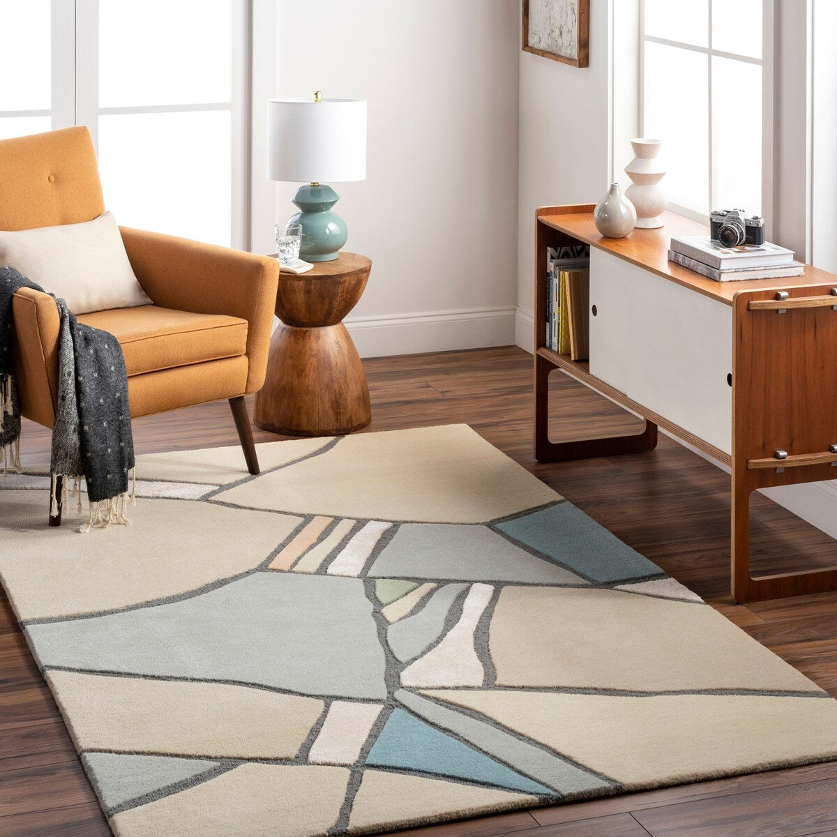 Giana Modern & Contemporary Area Rug