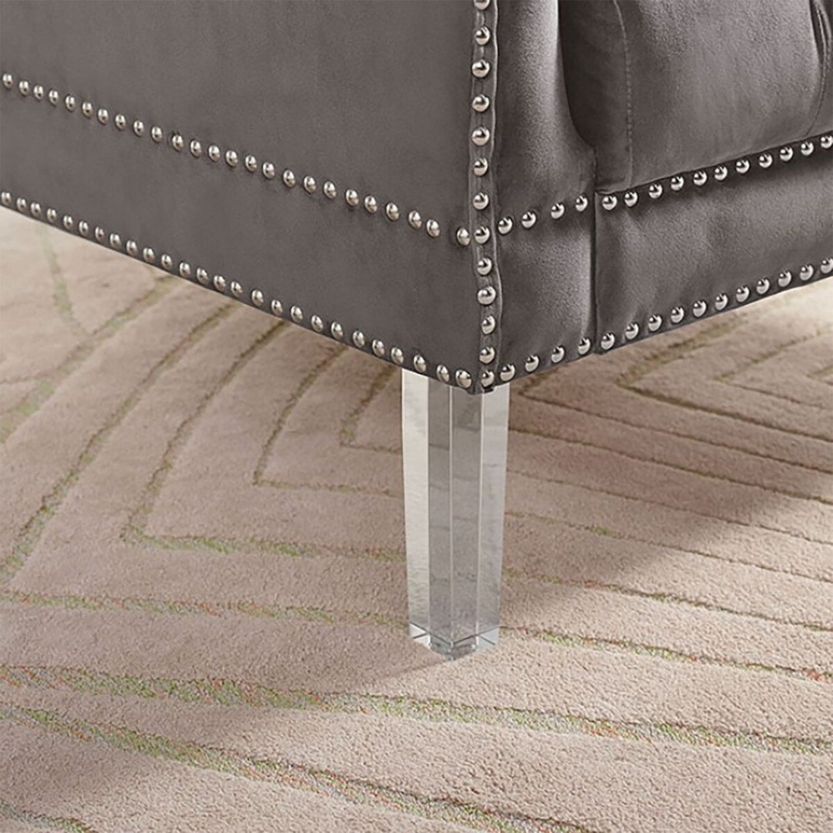 Gibbsen Sofa