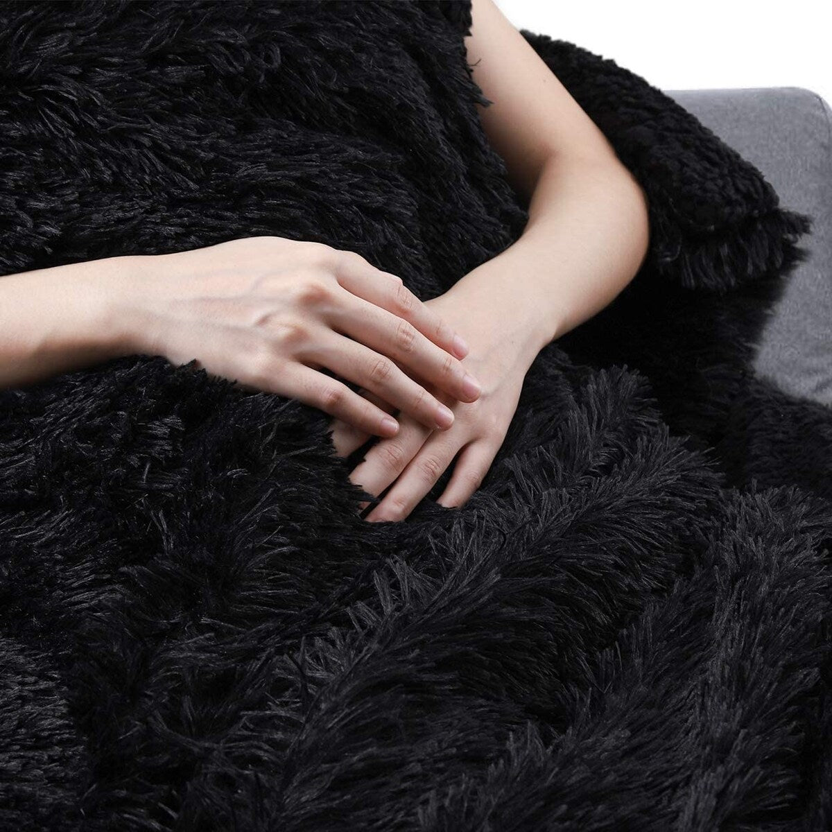 (expired) Gifeas Shaggy Longfur Throw Blanket with Sherpa Large Plush Fuzzy Blanket, 50''x60'', Black