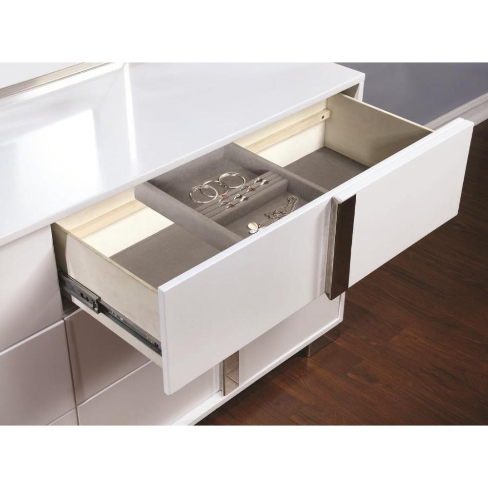 Giula 6-piece Bedroom Set