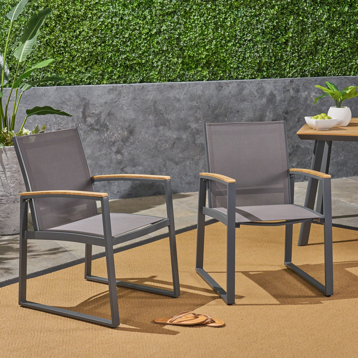 Glasgow Outdoor Dining Chairs with Aluminum Frame (Set of 2) by Christopher Knight Home
