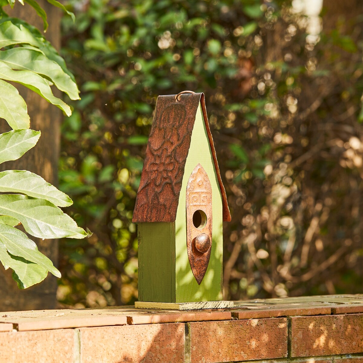 Glitzhome 13"H Retro Wooden Distressed Garden Birdhouse - 4.5"L x 4.25"W x 13.25"H