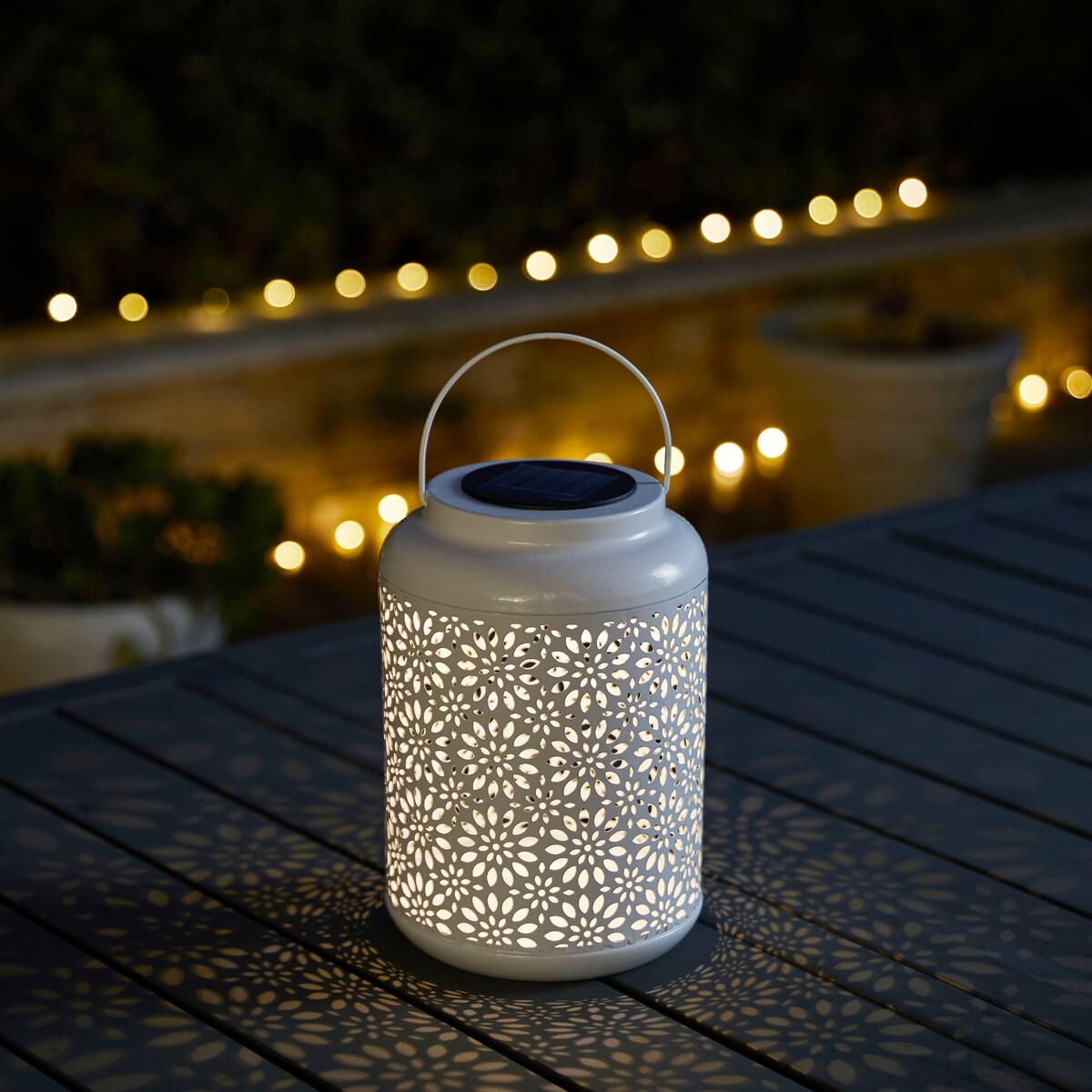 Glitzhome Set of 2 Metal Flower Solar Powered Outdoor Hanging Lantern