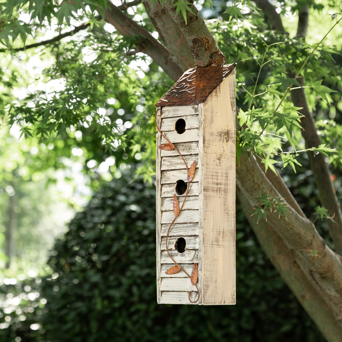 Glitzhome Hanging Distressed Solid Wood Birdhouse