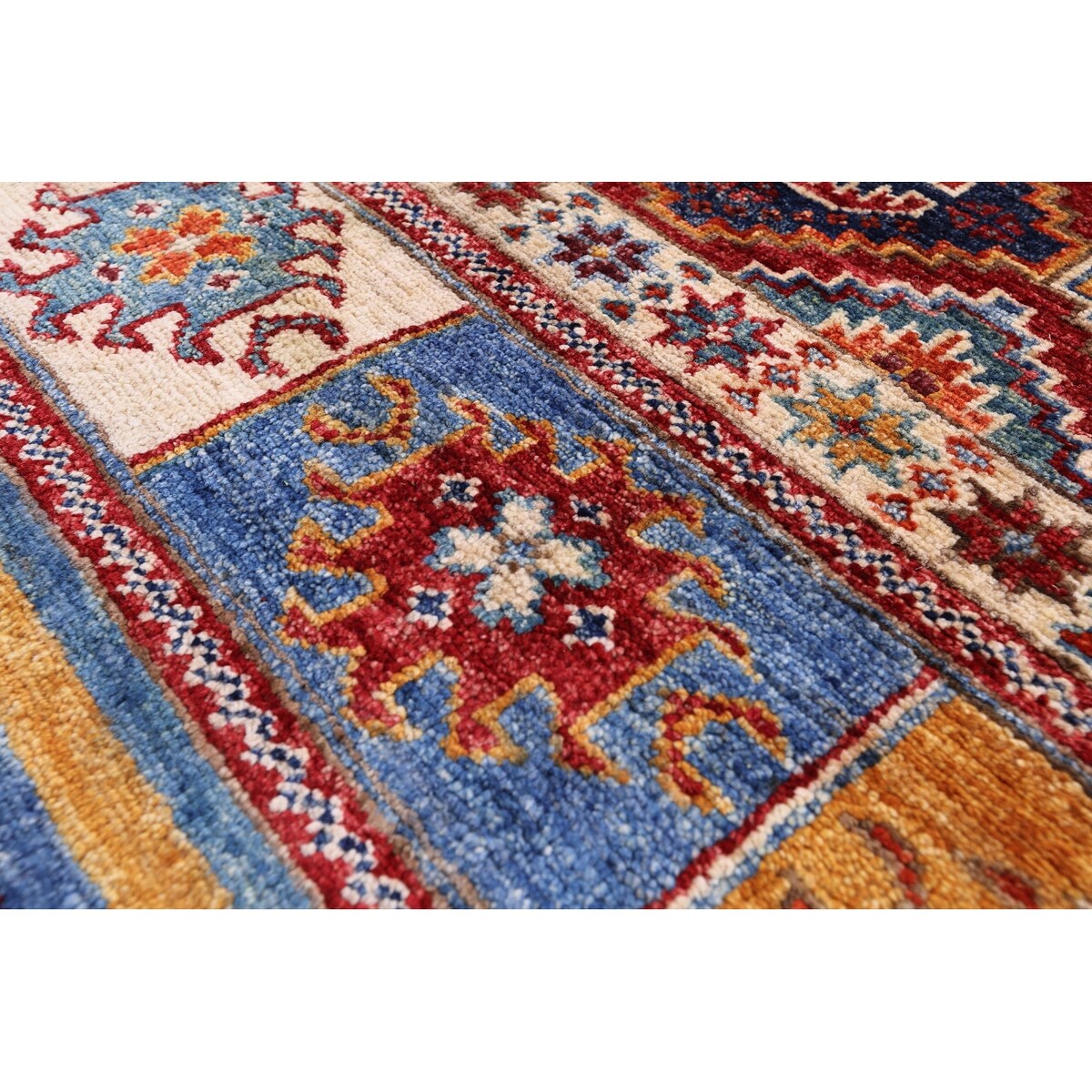 Golden Nile Khorjin Persian Gabbeh Handmade Wool Rug - 3' 3" X 4' 11"