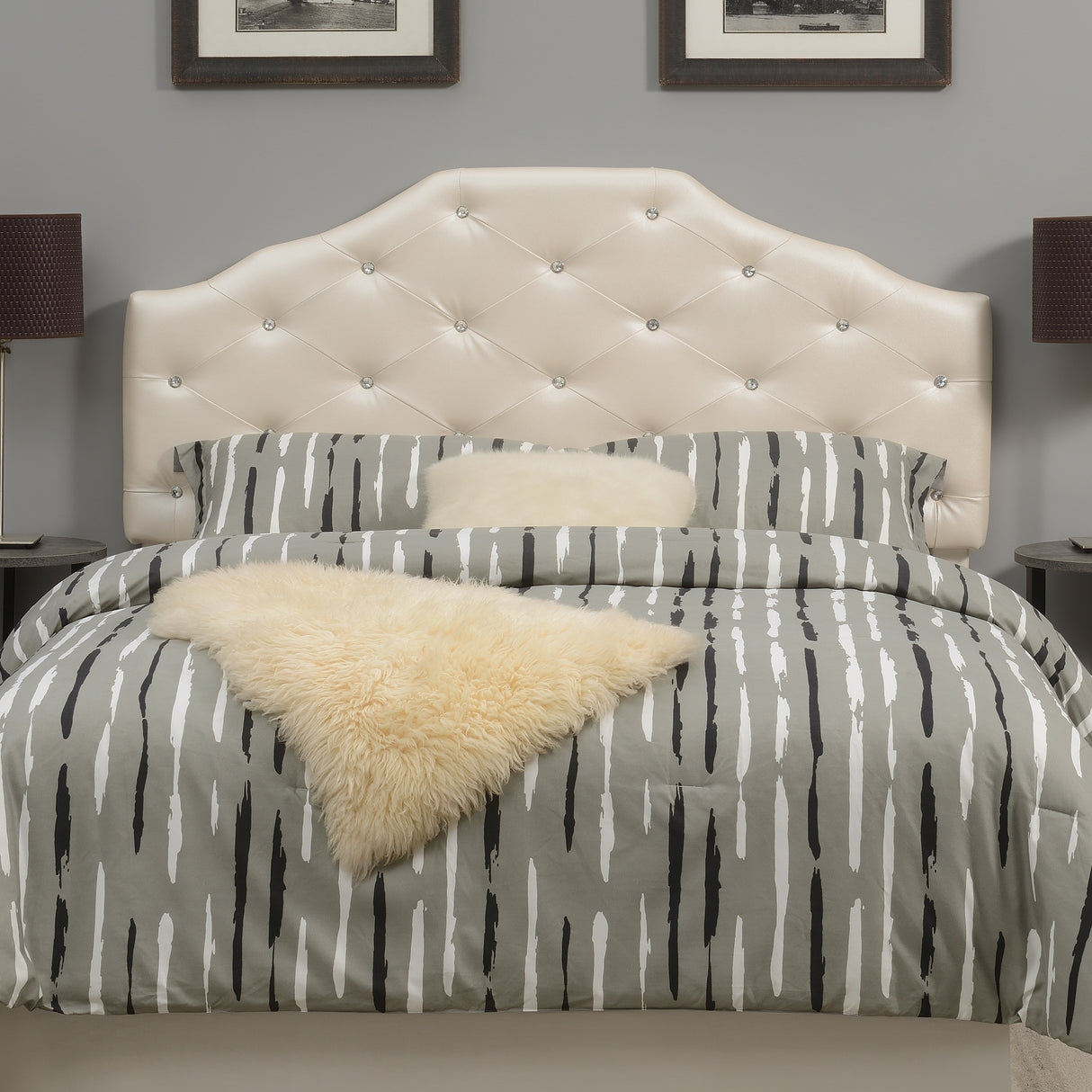 Steve Silver Dayton Pearl Upholstered Queen Headboard