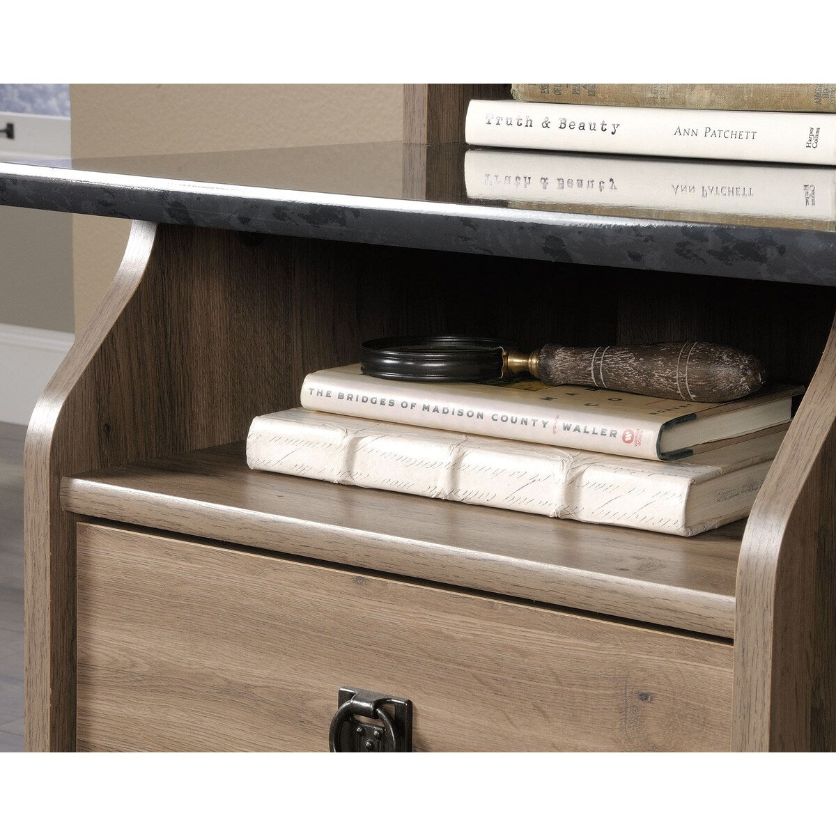 Graham Hill Desk Sao