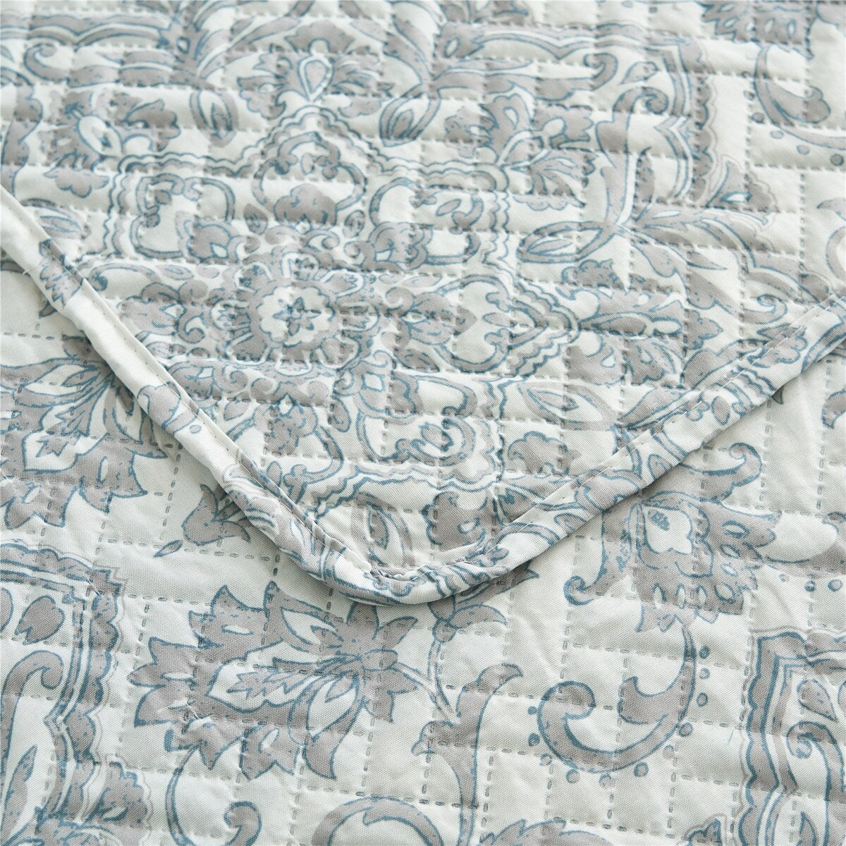 Gray Lightweight Bedspread Coverlet Set with Shams Bedding Set for All Season