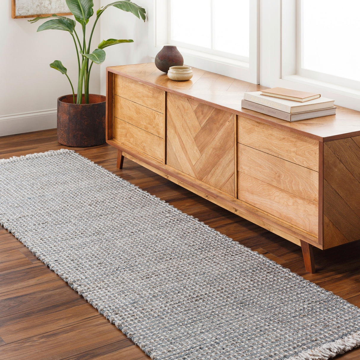 Gretna Handmade Farmhouse Recycled PET Area Rug