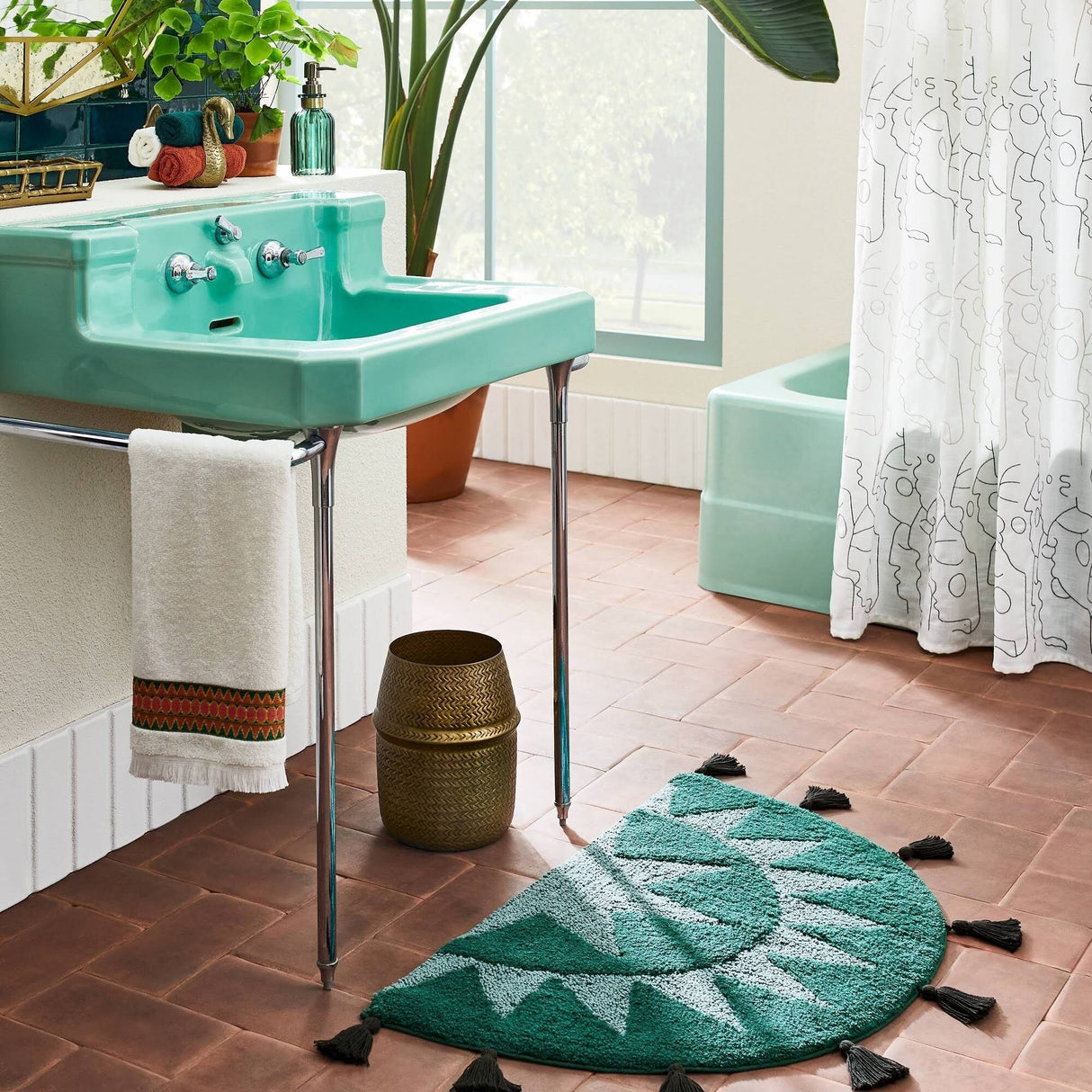 Half Moon Bath Rug in Green