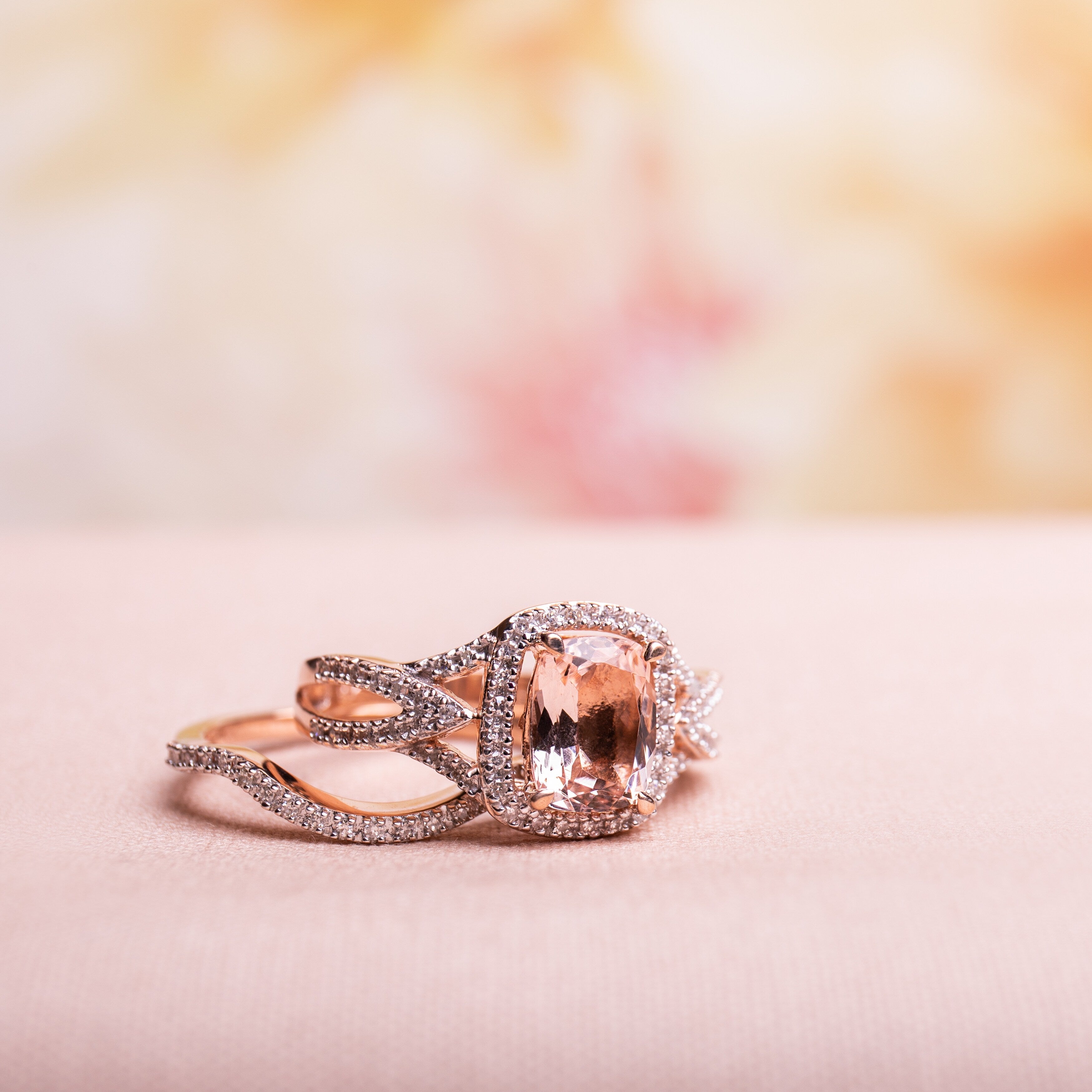 Halo Crossover Morganite 1/4ct TDW Diamond 10k Rose Gold Bridal Set by Miadora